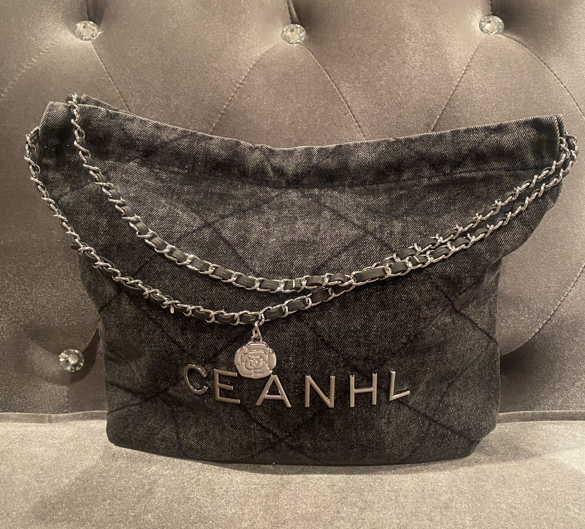 Women’s Handbag M Tote Black Denim CEANHL