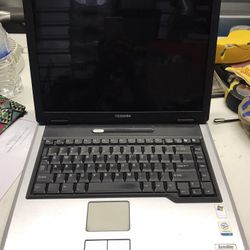 Toshiba Satellite A55-S1063 Gaming Laptop Intel Centrino Pentium-M 3 USB port PC chipsets
