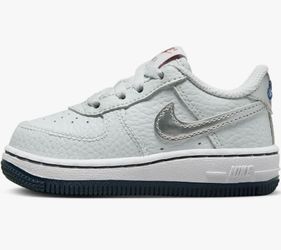 Limited edition Brand new in the box toddler Nikes 5c. Hard to find anywhere!
