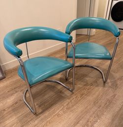 Pair of MCM vintage Bauhaus tubular chrome lounge chairs, Anton Lorenz style