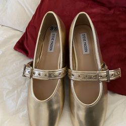 Steve Madden Flats
