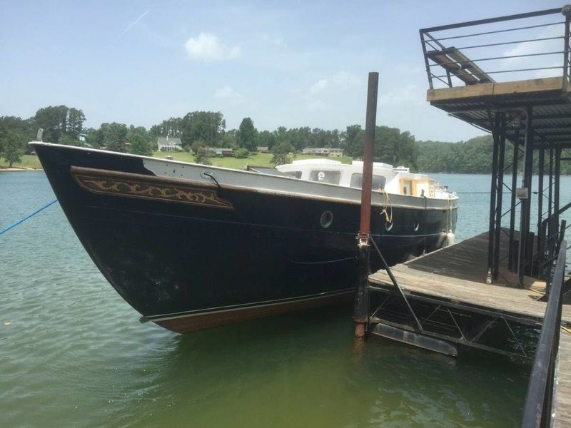 1981 43 ft Formosa Spindrift Sailboat