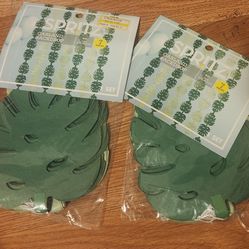 Garland Backdrop Leafs