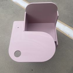 children chair desk (by delta children)