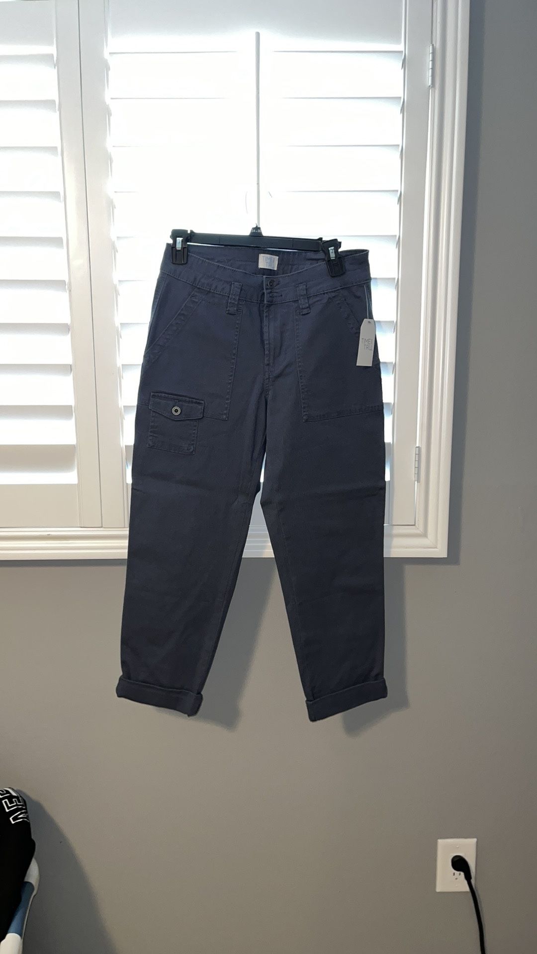 Cargo Crop Pants 