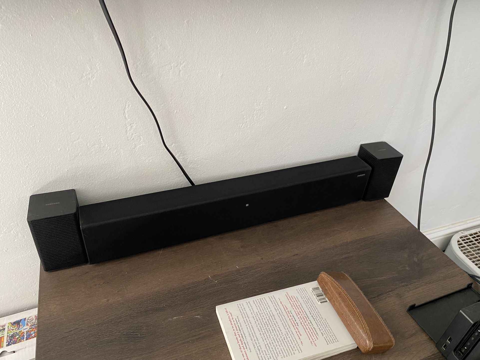 Samsung HWA40R 4ch Sound bar with Surround sound expansion Black