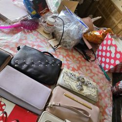 WALLETS   FOR SALE  I DONT SHIP  