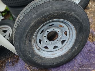 Trailer tire 235/80 R16.        8 lugs