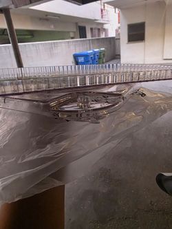 Rotating tray