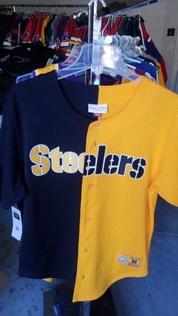 NFL. Jersey. Brand new Mitchell and ness size. M