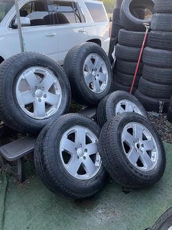 Set for Jeep 225/70R18