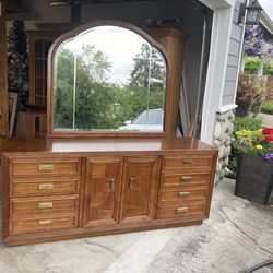 Dresser With Mirror (pending Pickup)
