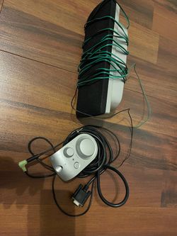 SANYO  DVD PLAYER / SPEAKER /SUBWOOFER