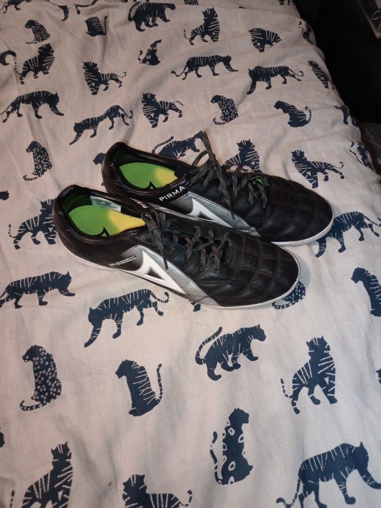 Pirma Futsal Shoes - Brasil Covenant