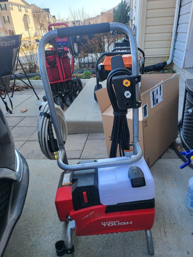 Hyper Tough 1800PSI 1.2GPM Electric Pressure WasherÂ