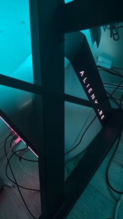 Special Edition Alienware Aurora R9 9900KS 2080 SUPER GPUs 32GB Ram 2TB SSD/HD