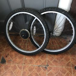 Front And Back Bike Rims With Good Tires 