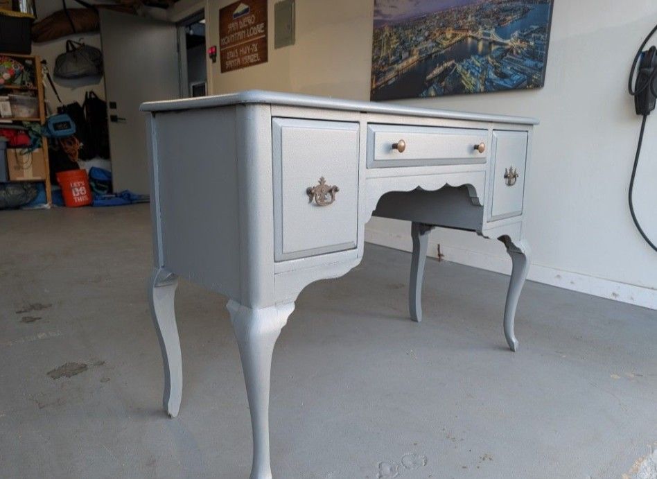 Vintage Desk/ Vanity
