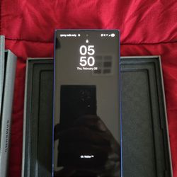 Samsung Galaxy Z Fold 7 unlocked (Like new)