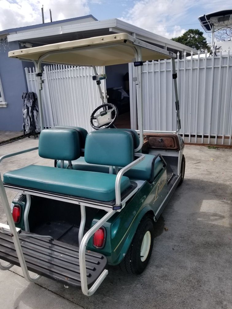 Club Car Presidente