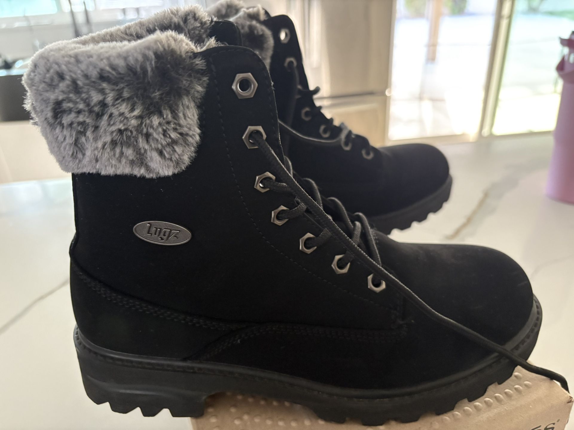 Lugz Booties Size 9.5