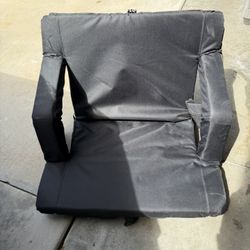 Stadium Chair With Armrest And Cushion
