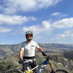 Husqvarna Hard Cross – 200mm Travel, Full 27.5”, Shimano EP8 – $4999  or Best offer