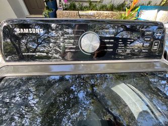 Samsung Like New Washer Dryer Set Newer Model