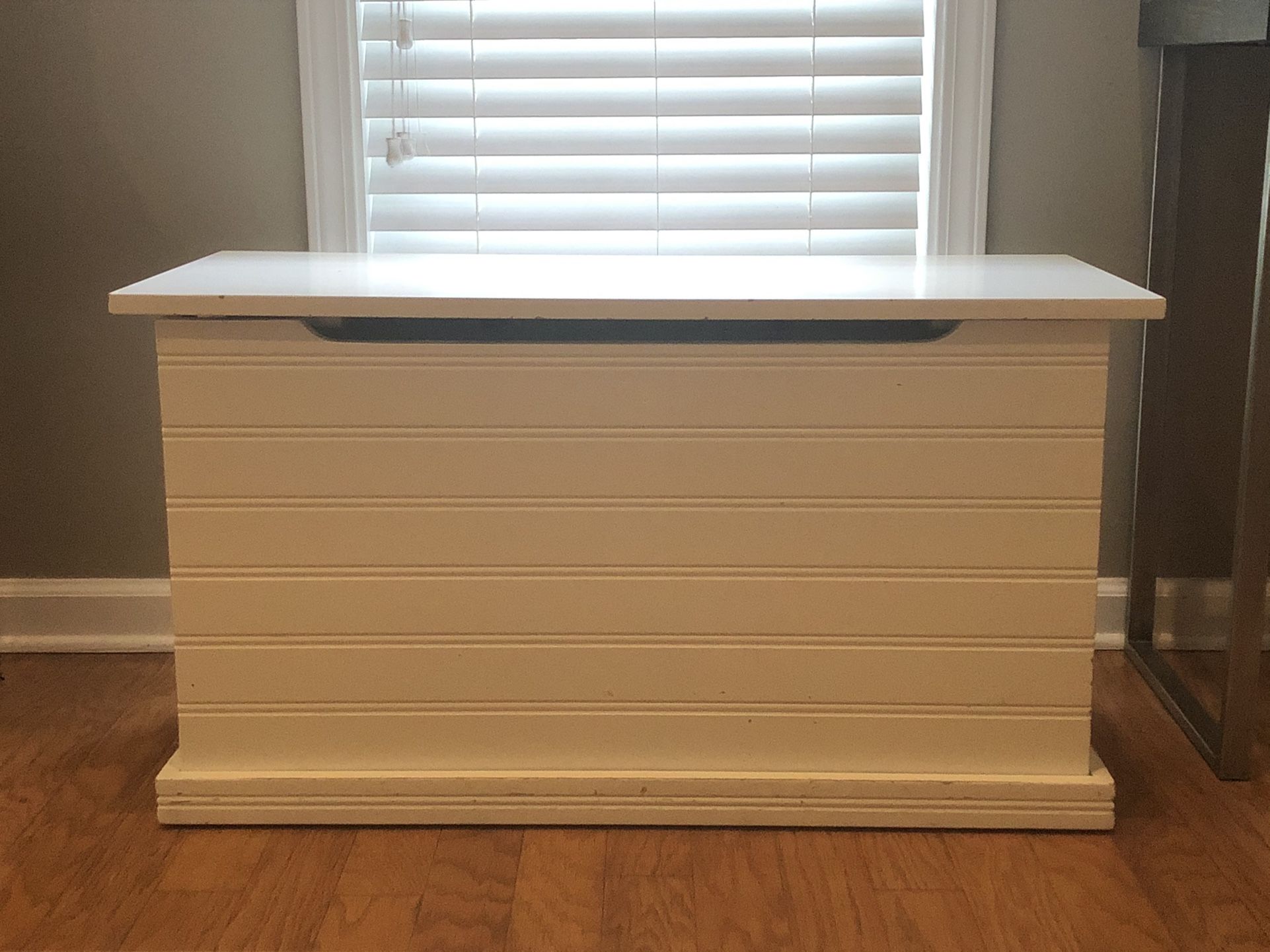 Land Of Nod White Beadboard Toy (or Storage) Chest