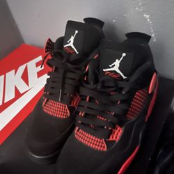 Jordan Red Thunder 4s