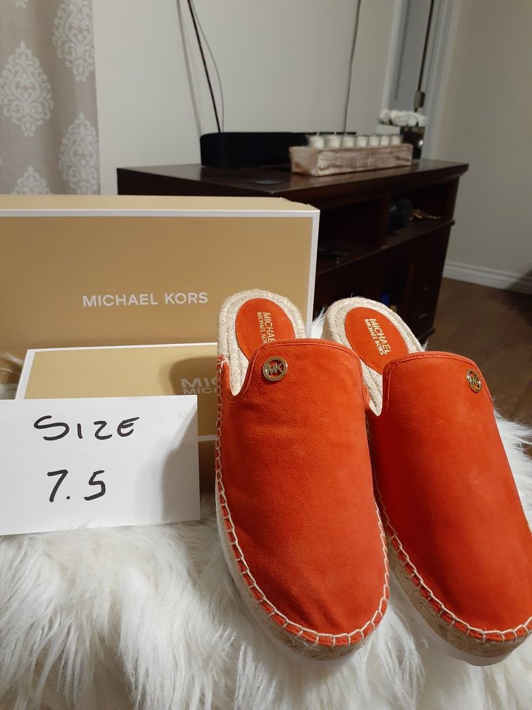 MICHAEL KORS SIZE 7.5...9.5