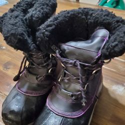 Bearpaw Snow Boot
