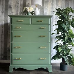 🌺 Newly Refinished KLING Quality Solid Wood Tall Dresser / Sage Green/ I Can Deliver 