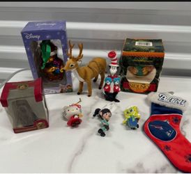 CHRISTMAS TREE🎄ORNAMENTS DISNEY HELLO KITTY AND MORE ALL FOR BUNDLE $30 OR $10 EACH.