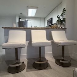 💥SALE💥Elite Modern bar stools(3ps)