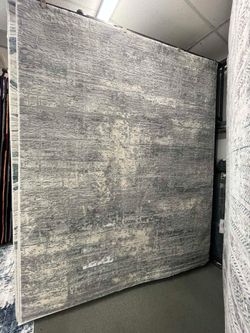 Large Abstract Gray and Ivory Area Rug
