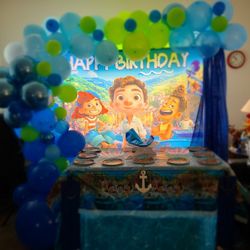 Luca Decorations 