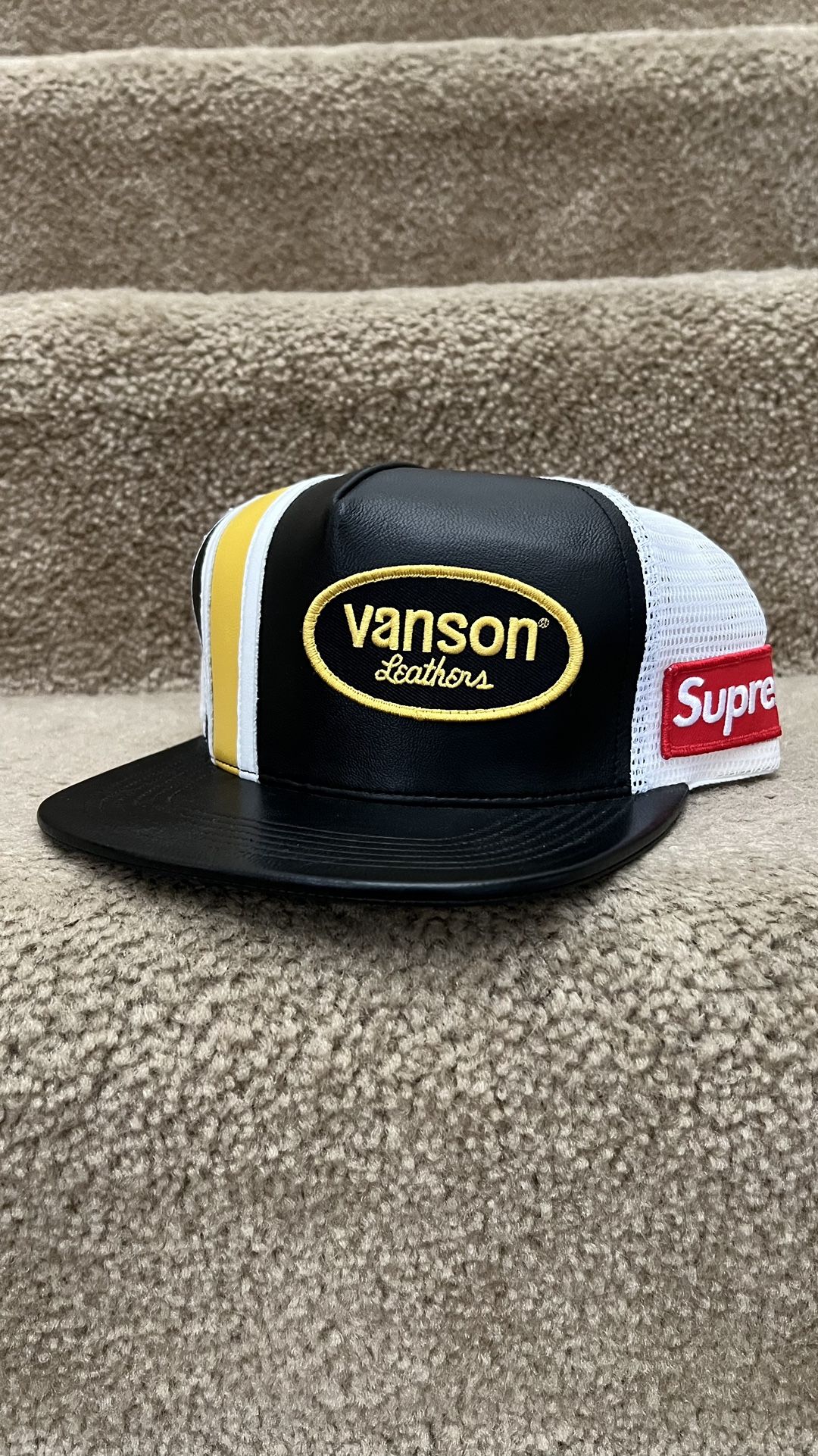 Supreme Hat