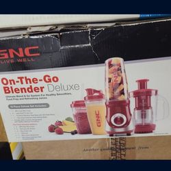 GNC portable blender.