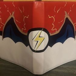 New Pokémon Zippered Card Binder 9 Card Slot. 