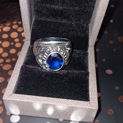 Must Pick Up Men's United States Army Ring Size 8 