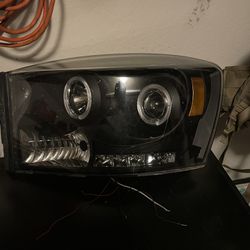 Spyder Projector Headlights 