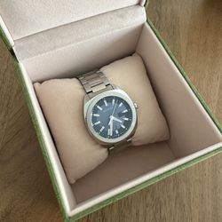 Gucci watch Blue Face Men’s 