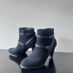 Women’s Shoes 