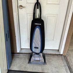 Upright Vacuum