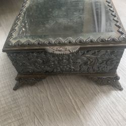Hartford, silver plated, antique jewelry box