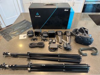 HTC Vive VR Headset System - 1st Generation