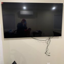 Samsung Smart TV With Bose Sound Bar And Subwoofer 