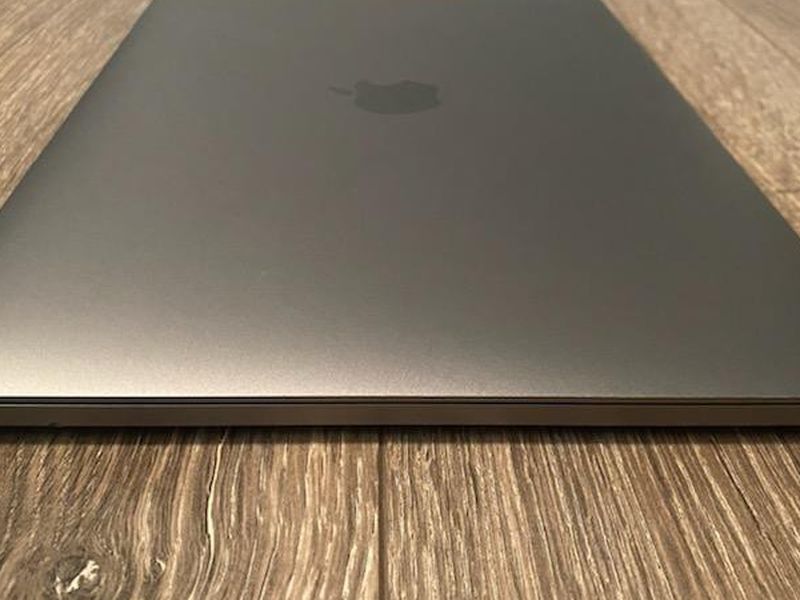 MacBook Pro 13" 2016 (Space Gray)