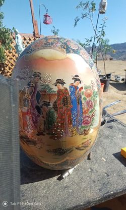 Large decorative egg